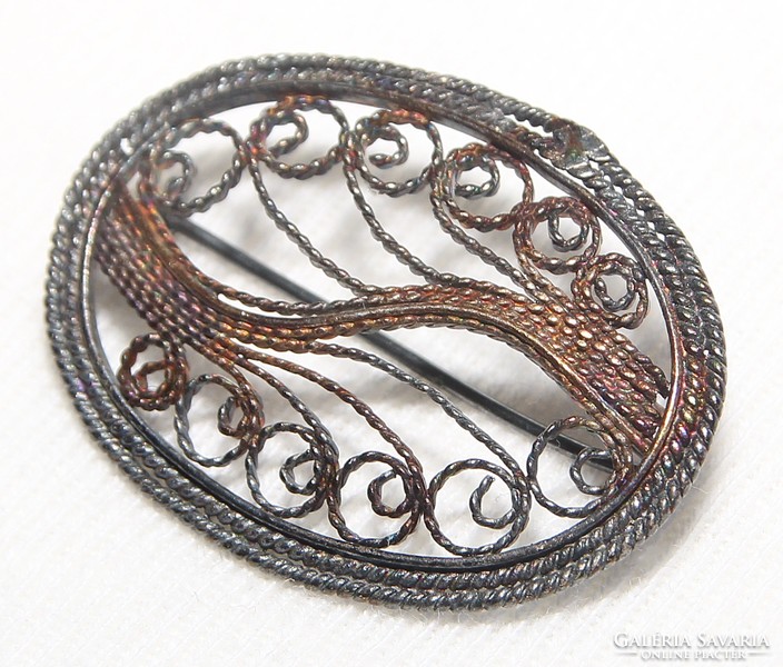 Antique silver filigree brooch with fire gold plated band decoration, in perfect condition!