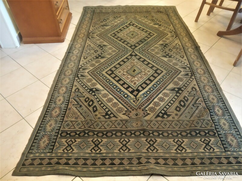 Caucasian pattern woven tapestry - 140x260 cm