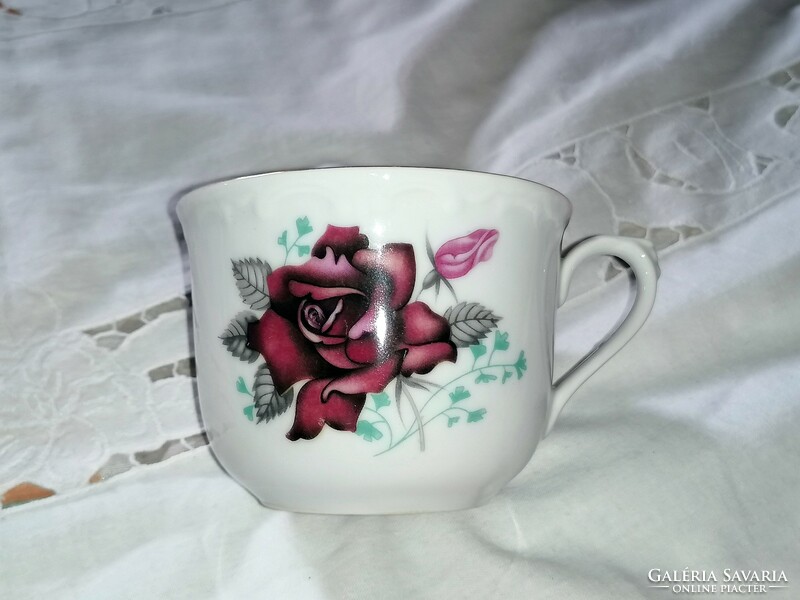 Red rose retro mug