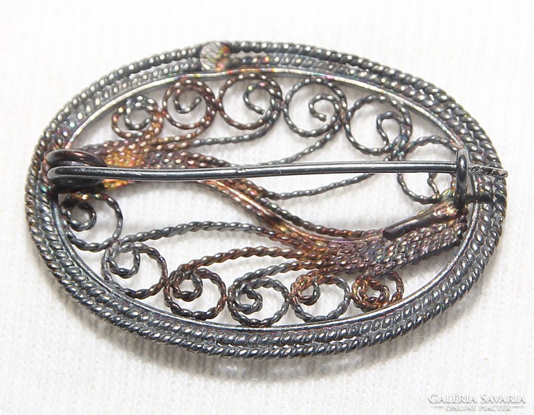 Antique silver filigree brooch with fire gold plated band decoration, in perfect condition!