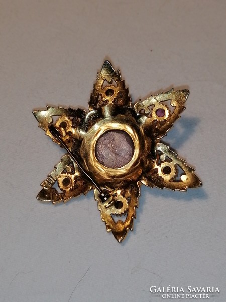 Antique star-shaped brooch (514)