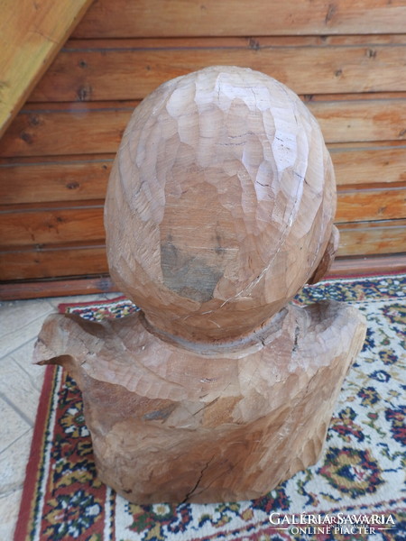 King Andrew carved wooden statue - bust: Pag antal bust