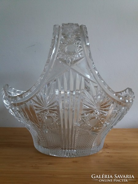 Crystal basket, offering, with star motif