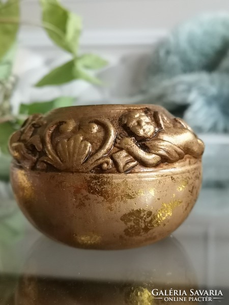 Gilded ceramic candlestick, rustic angel decor, 10 x 6 cm