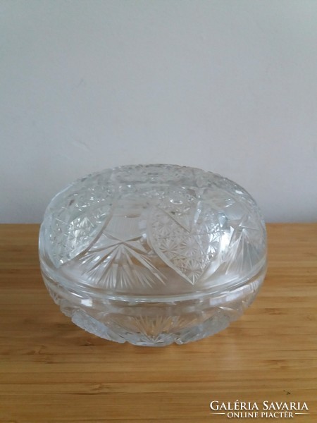 Crystal, round bonbonier with star motif 12 cm