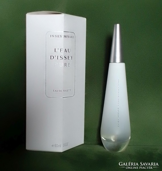 ISSEY MIYAKE L'EAU D'ISSEY PURE EDT 90ml női parfüm dobozában, gyakorlatilag tele