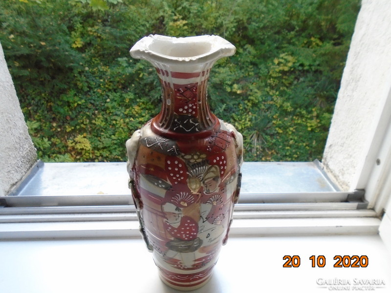 19. Japanese satsuma kyoto shinto vase