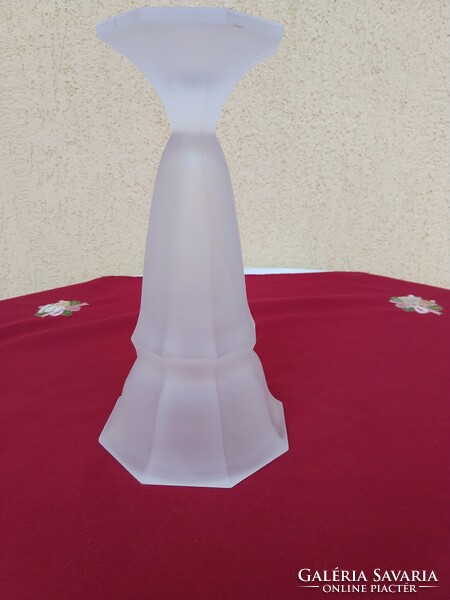Antik nyolcszögletű opálüveg váza,,ritka forma,,.27 cm,,1,8 kg,,Hibátlan.