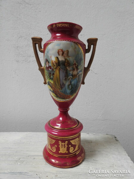 Nápolyi kupa váza mitológiai mintával