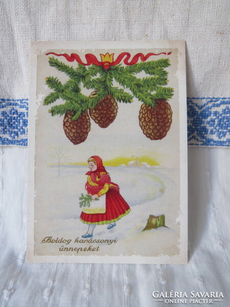Antik karácsony képeslap alapján készült REPRINT képeslap, toboz, lány népviseletben