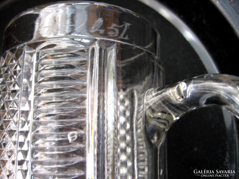 Antique crystal art deco calibrated jug 0.5 l