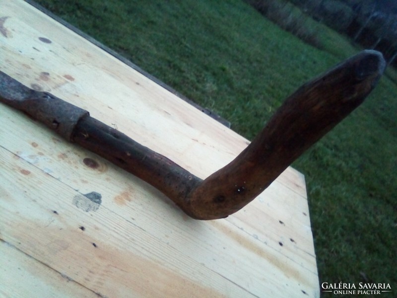 Folk tool, hay cutter