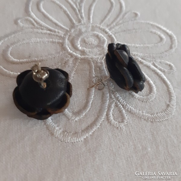 Black leather rose earrings