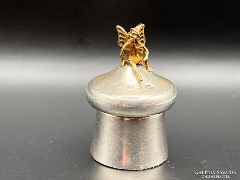 Különleges pillangószárnyas tündér/manó figurás ezüst dobozka/szelence