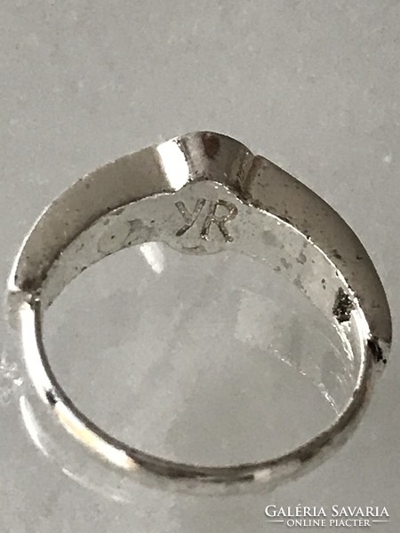 Ezüstözött Yves Roches gyűrű mélykék csiszolt kristállyal, 18 mm belső átmérő