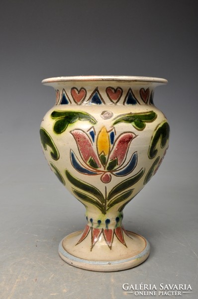 Bozsik tulip motif vase. 12.5 cm. Rare.