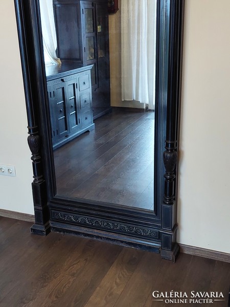 Boulle huge standing mirror 240 cm x 120 cm can also be used as a sliding or hidden door!