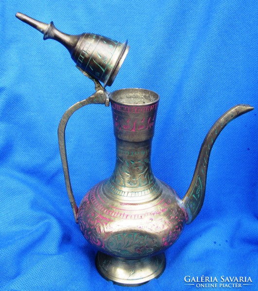 Copper decanter, 19.5 cm high