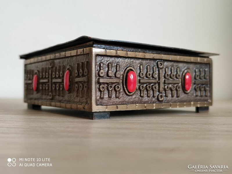 Gyönyörű Lignifer retro iparművészeti jáspis kő berakásos réz ötvözet ékeszeres / cigarettás dobozka