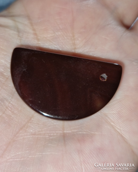 Carnelian gemstone fantasy cut for jewelers, collectors, hobbyists, etc