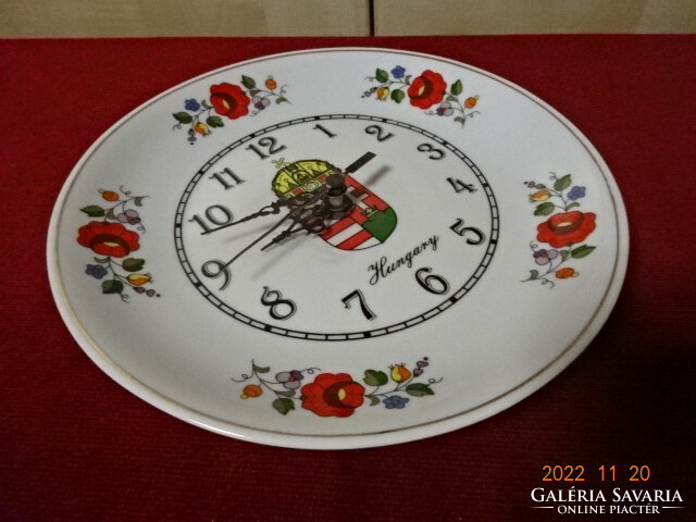Kalocsa porcelain clock, diameter 19.5 cm. Its condition is new. He has! Jokai.