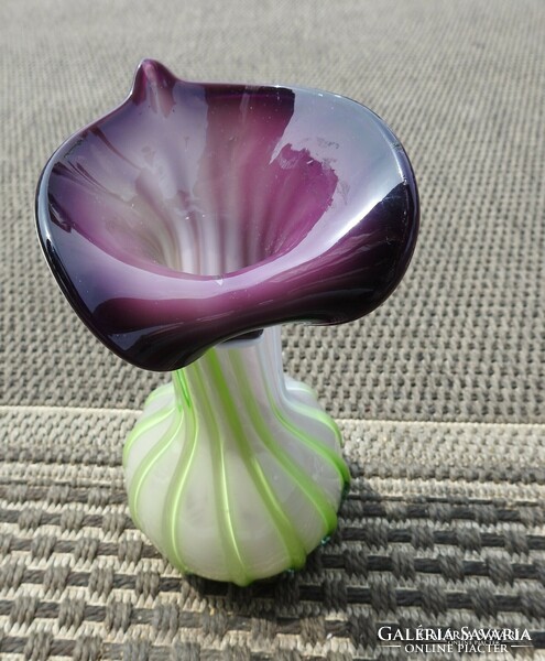 Old multilayer murano glass goblet vase