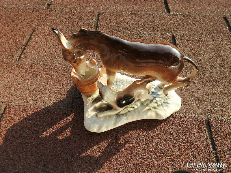 Szamár kutyával - régi figurális porcelán