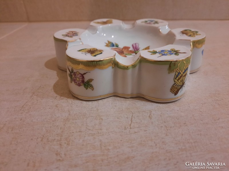 Porcelain ashtray, ashtray with Victoria pattern from Herend