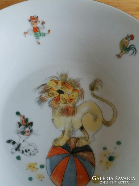 2 db-os oroszlános porcelán gyerektányér szett: mély és lapos tányér