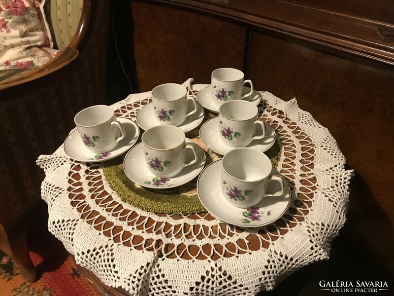 Hollóháza 6-piece mocha coffee set with classic floral decor