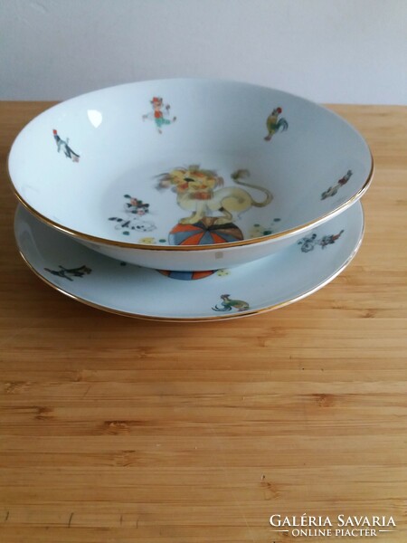 Set of 2 lion porcelain children's plates: deep and flat plate