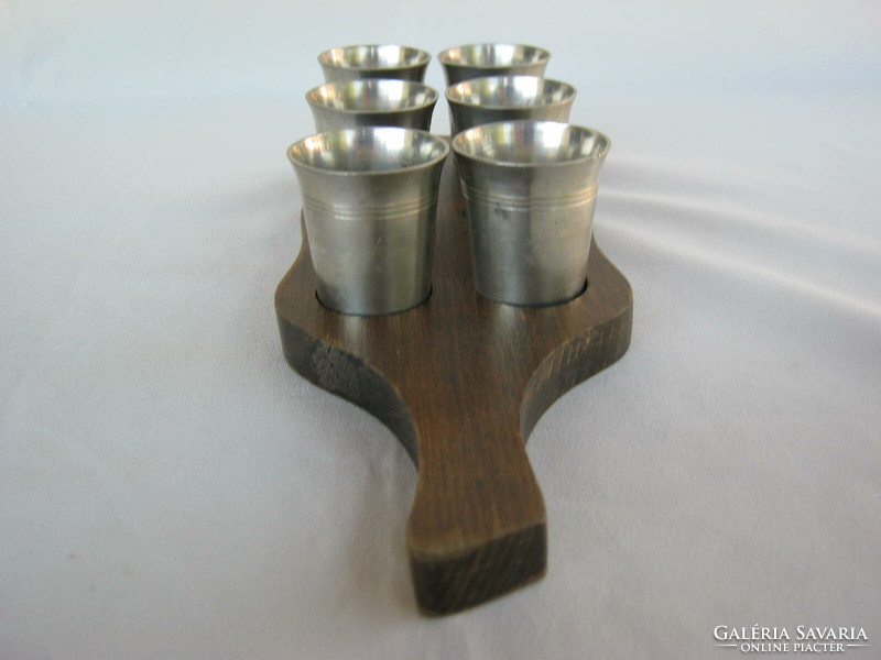 Retró pálinka kínáló 6 db-os ón pálinkás pohár italos készlet fa tálcán
