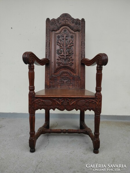 Antique Renaissance chair 18th century richly carved Christian Jesus chalice 809 6267