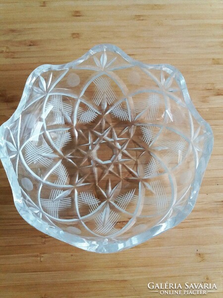 Etched glass, crystal bowl, ruffled edge