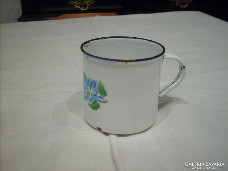 Enameled flower mug