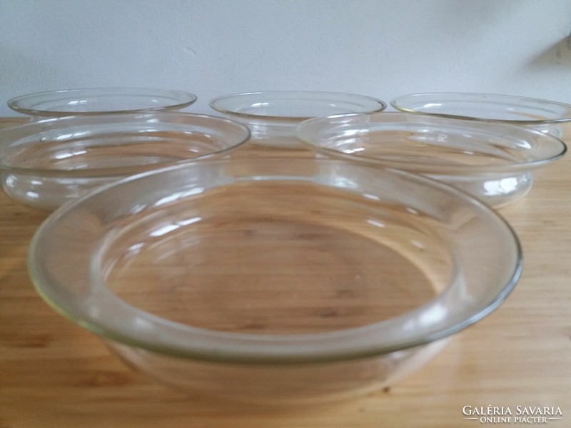 6 glass salad bowls, clean