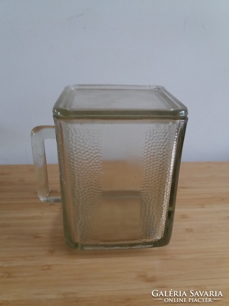 Eared glass storage with lid