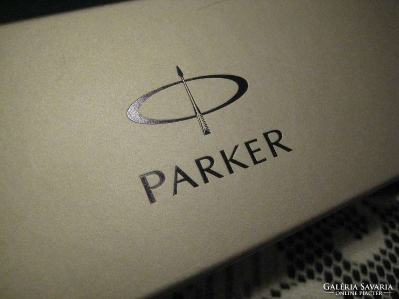 Parker elegant fountain pen box, for two pens, original, 17.7 x 5 x 3.6 cm