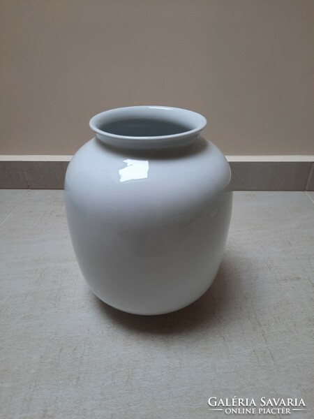 Fehér Herendi porcelán öblös váza
