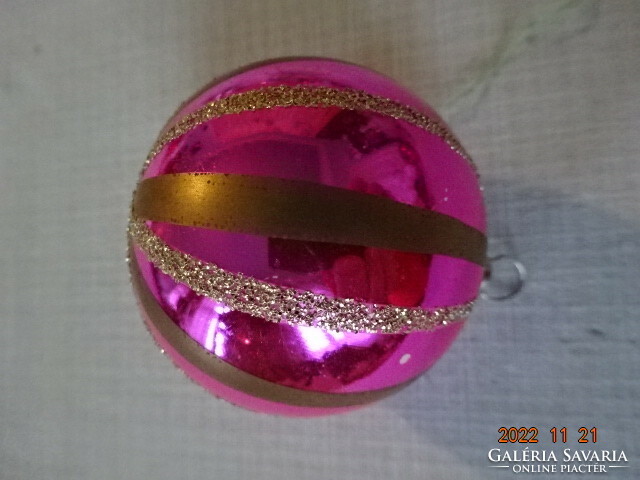 Christmas glass ball, cyclamen-colored with a golden stripe, diameter 5 cm. He has!