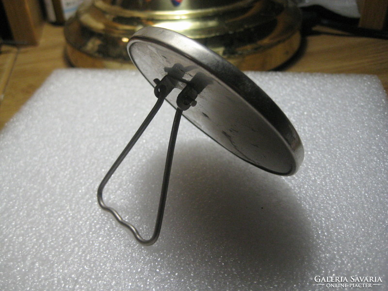 Szent Teréz  , katulikus ,  fém asztaldísz   70 mm  ezüstözött