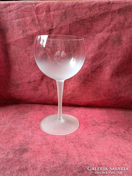 A large glass goblet for the Christmas table