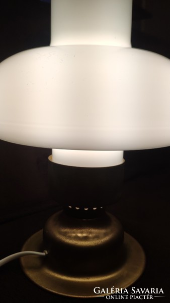 Art deco design asztali lámpa a 70-es évekből
