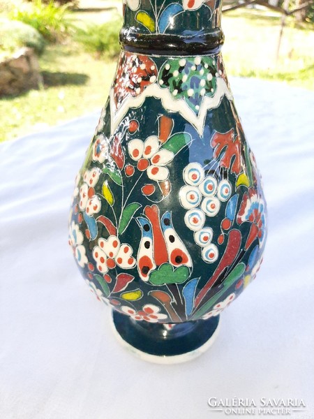 Porcelán kézzel festett váza