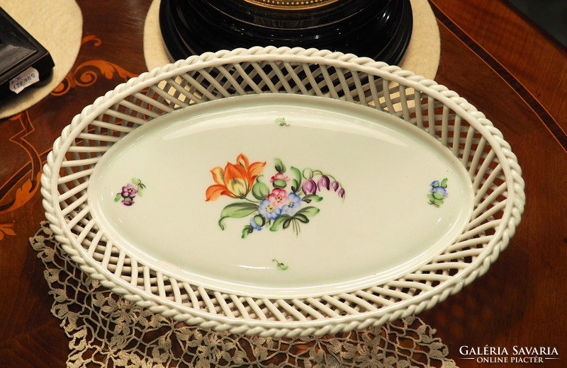 Herend oval serving tray with kitty pattern openwork edge
