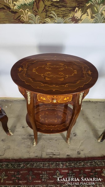 Inlaid oval table - small table - folding table