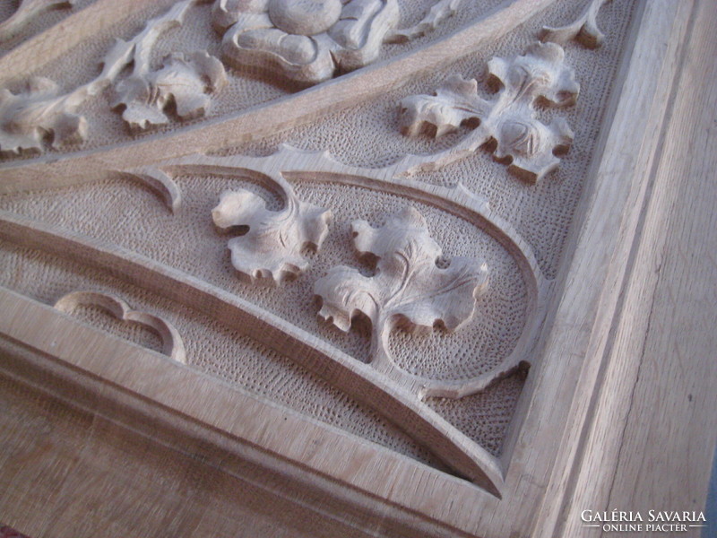 Carved furniture inserts, made of oak wood, 3 pcs., can also be used as a wall picture, the lower right sold