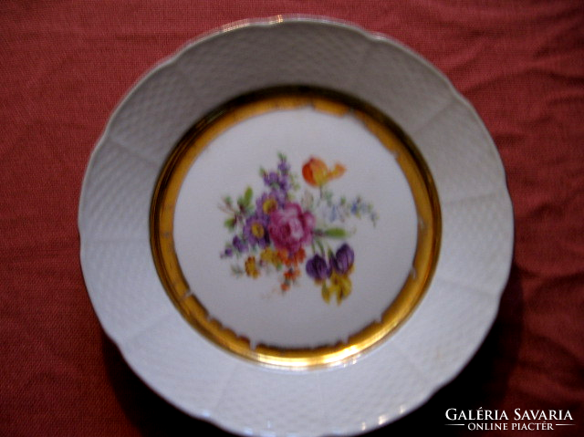 Thun tk czechoslovakia gilded, basket pattern, bouquet of flowers, plate