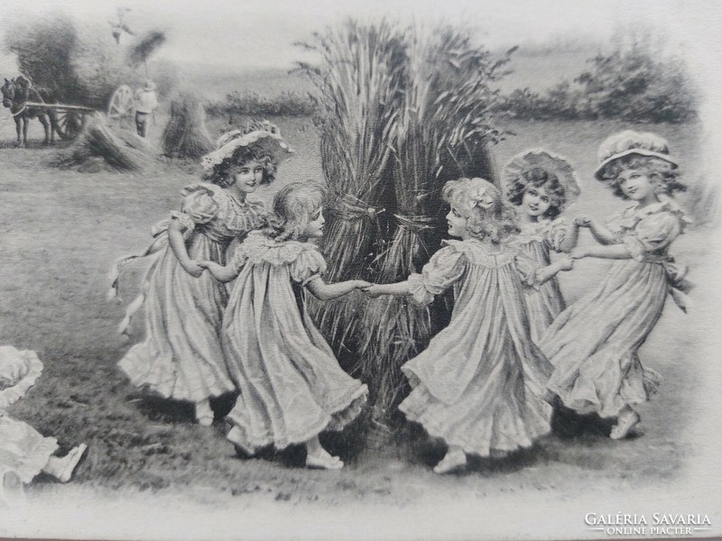 Régi képeslap művészeti levelezőlap kislányok aratás tánc