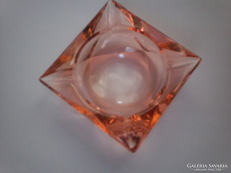 Salmon pink special crystal glass ashtray and violet vase, can be given as a gift